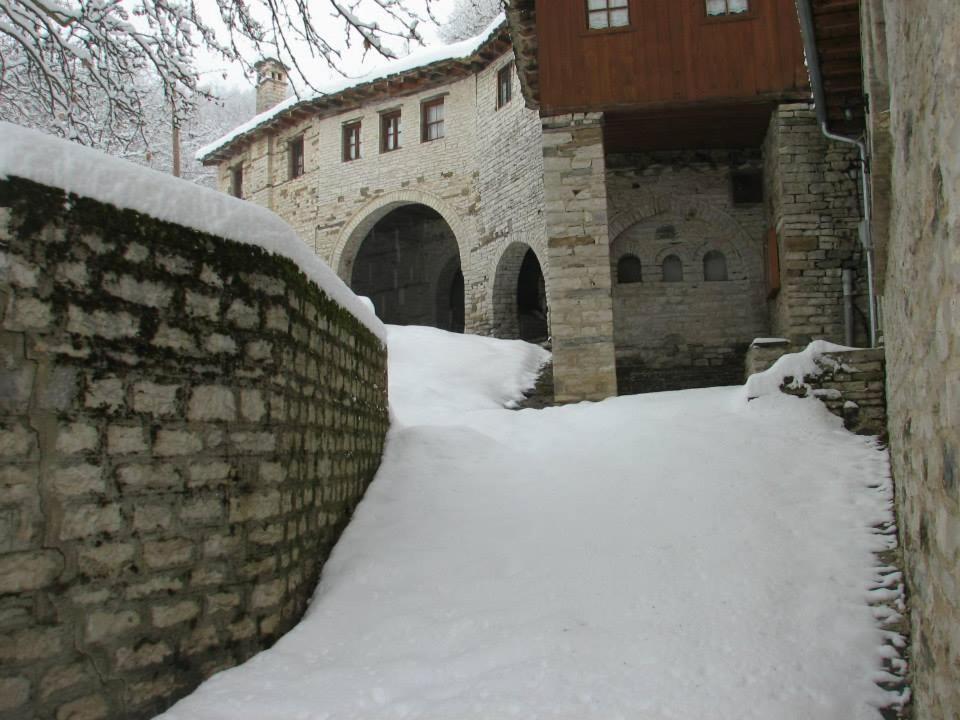 Hotel Mystic Lake Koukkoúlion Zewnętrze zdjęcie